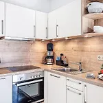 アパート Alpenlodge Rotspitze By Interhome